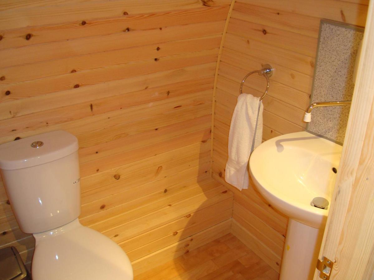 Glamping Hut - By The Way Campsite 틴드럼 외부 사진